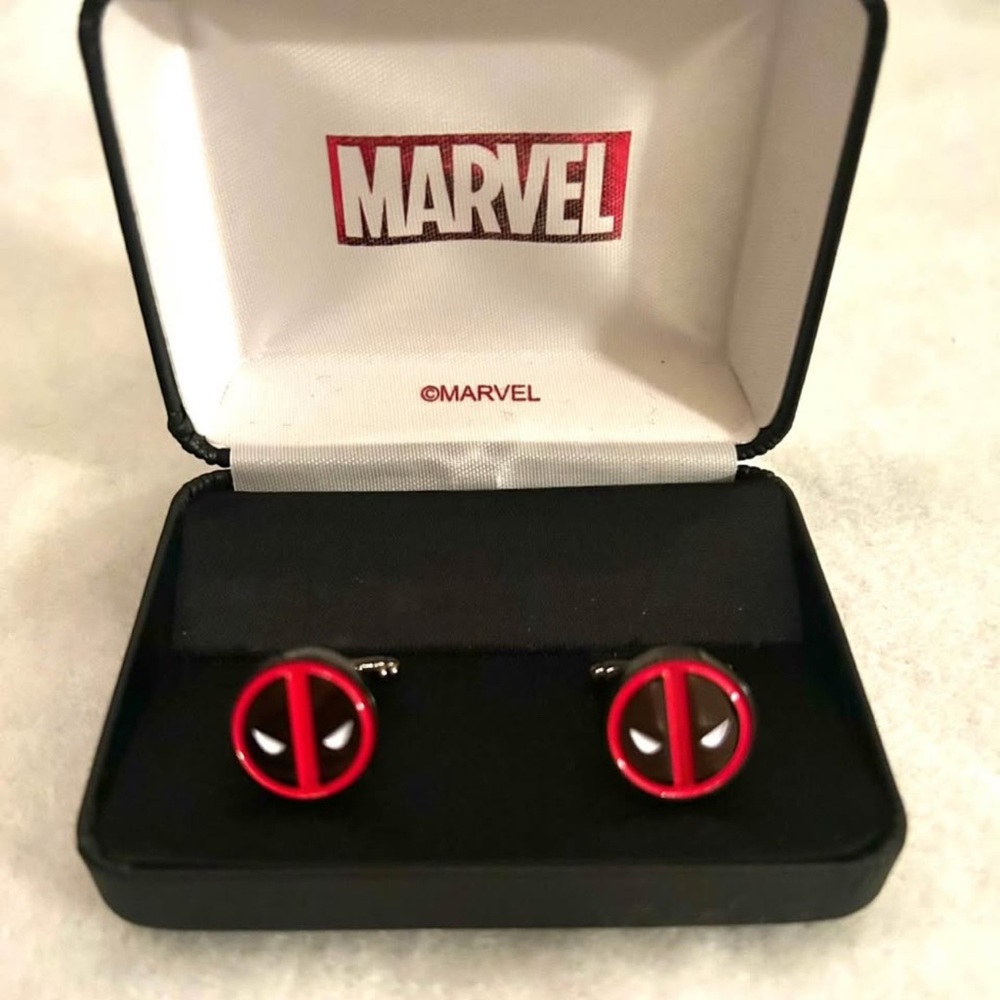 Marvel Red and Black Cufflinks